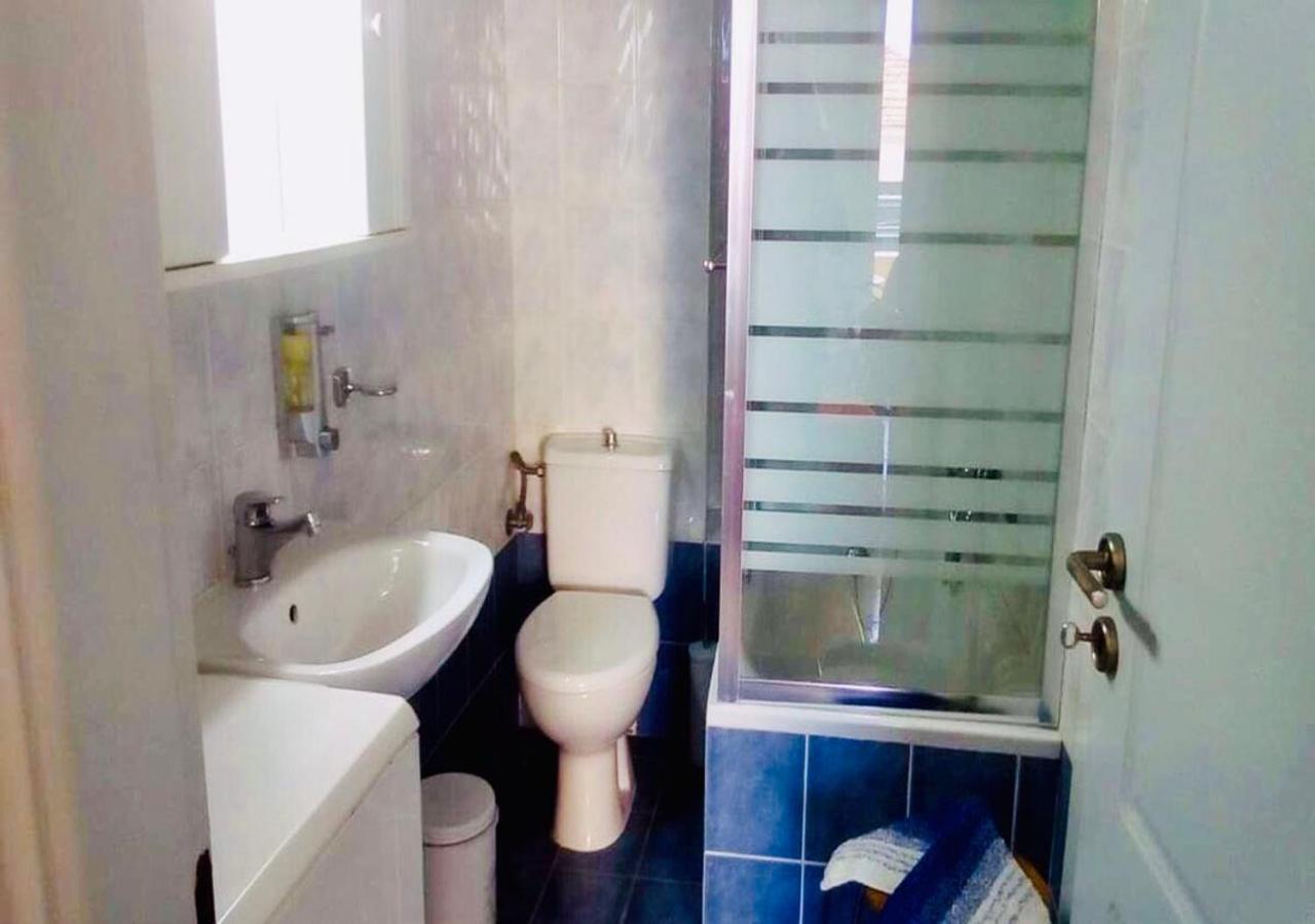 Balsam Suite - 50M To The Beach カラマタ エクステリア 写真